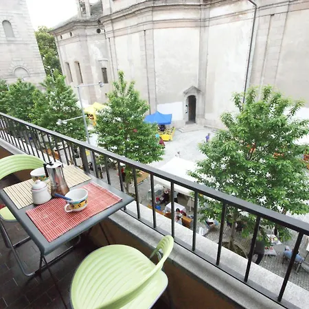 Santa Marta In The Centre * Intra