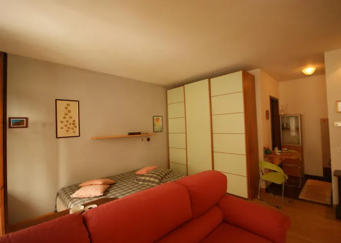 Santa Marta In The Centre Intra