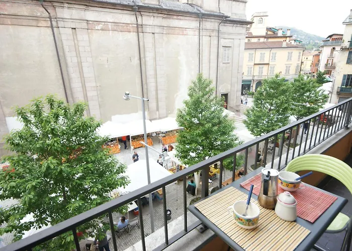 Santa Marta In The Centre Intra